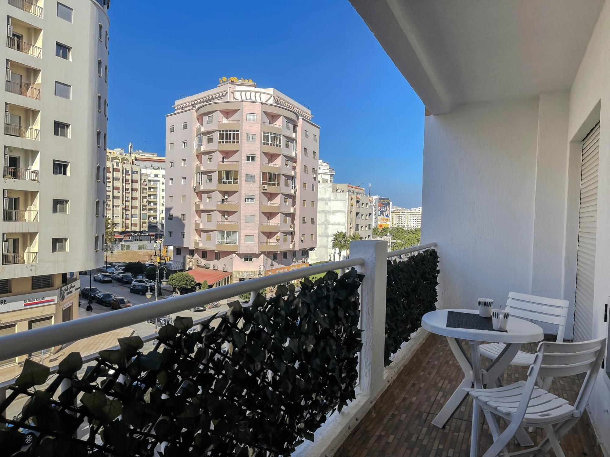 Appartement Acacia 2 Chambres Au Centre Ville Tangeri Esterno foto