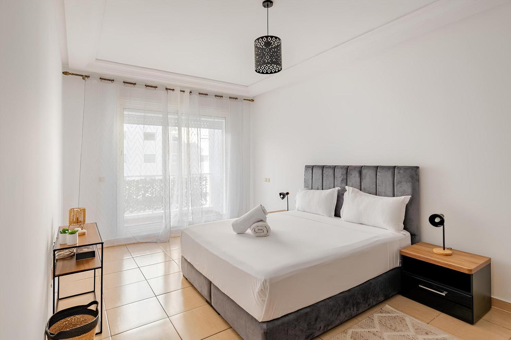 Appartement Acacia 2 Chambres Au Centre Ville Tangeri Esterno foto